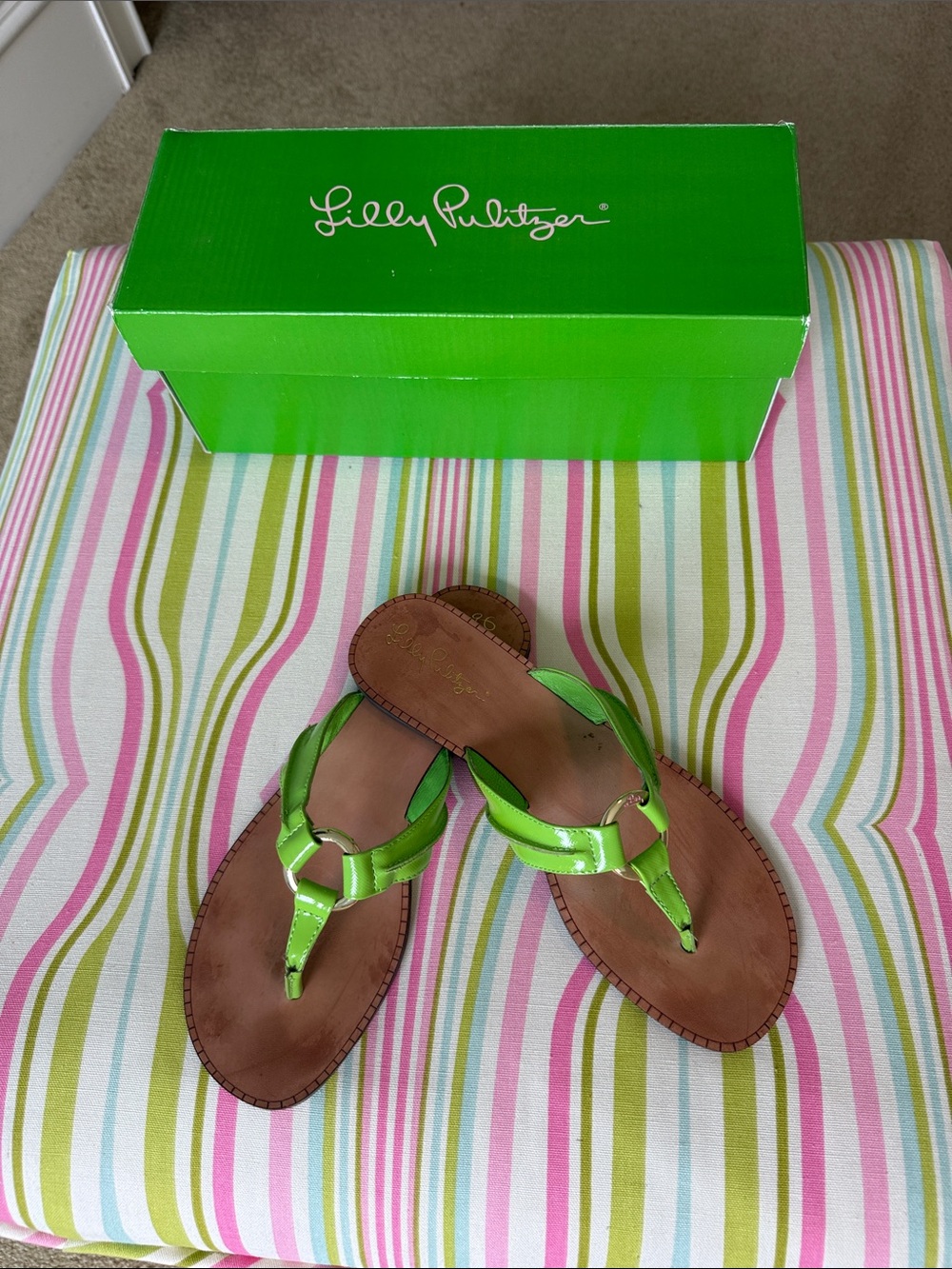 Lilly Pulitzer Green Patent McKim Sandals size 7
